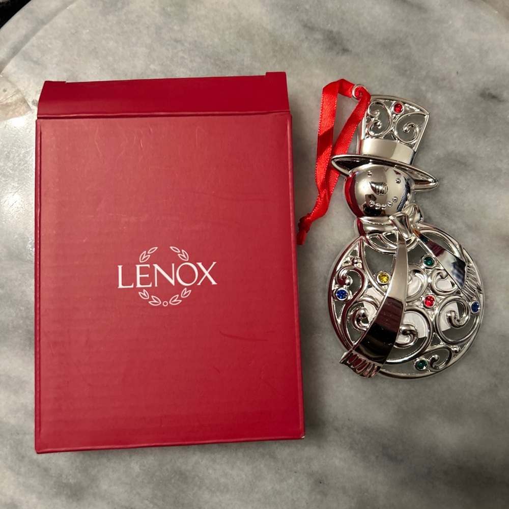 NWT in Box Lenox Sparkle and Scroll set of 1 Holiday Ornaments Snowman